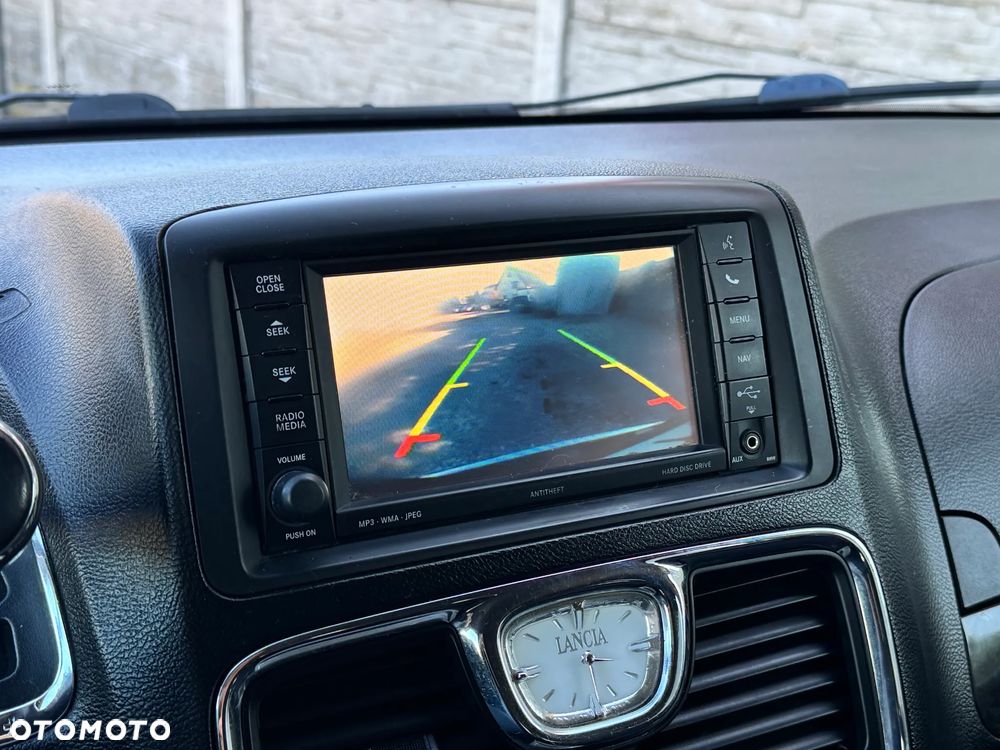 Lancia Voyager 2.8CRD Platinum - 27