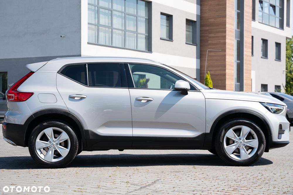 Volvo XC 40 B3 Plus Bright - 16