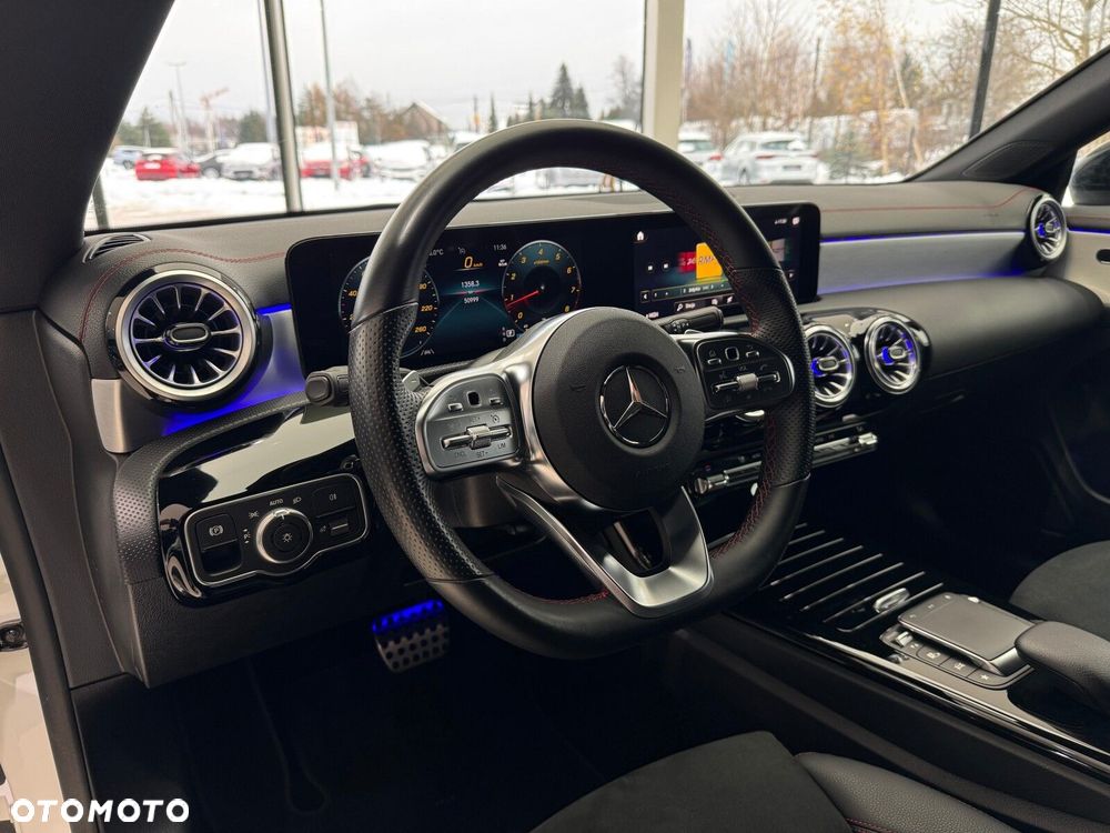 Mercedes-Benz CLA - 8