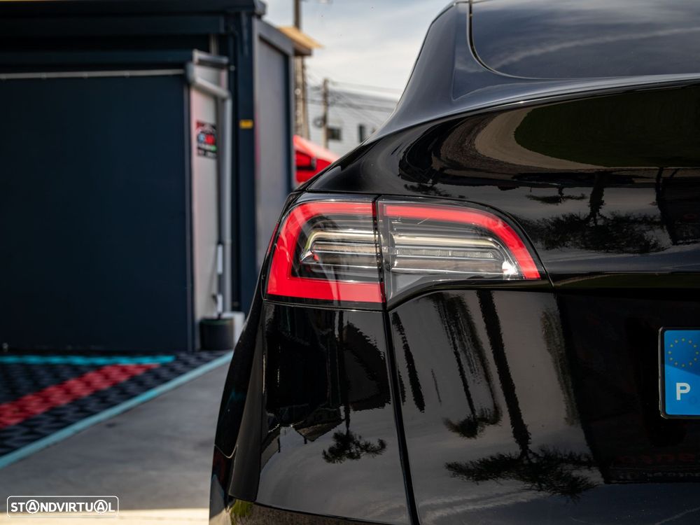 Tesla Model Y Long Range Tração Integral - 10