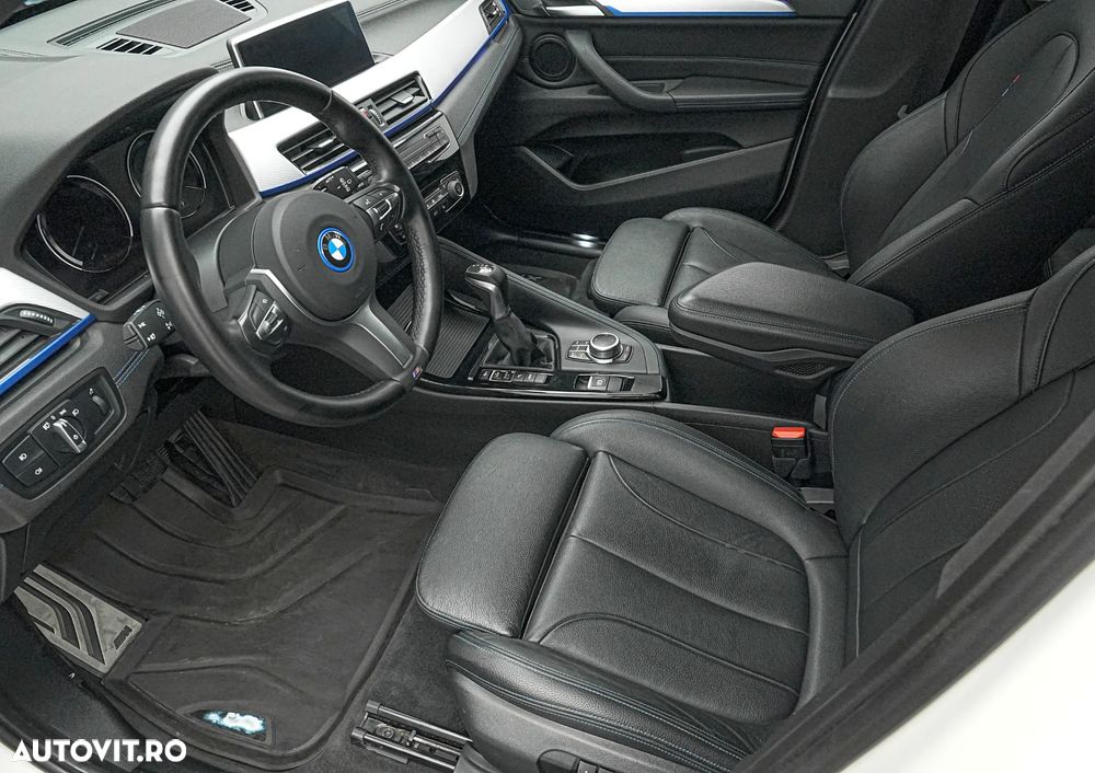 BMW X1 xDrive25e M Sport - 12