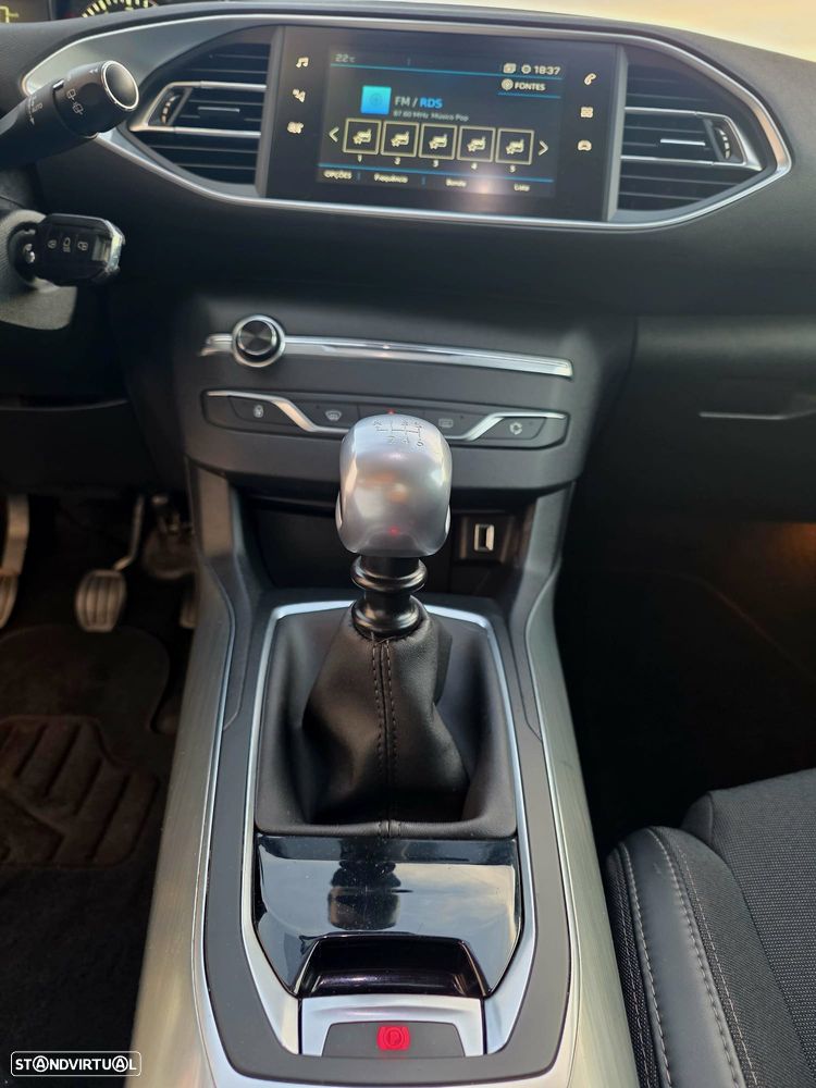 Peugeot 308 SW e-HDi 115 Stop & Start Allure - 11