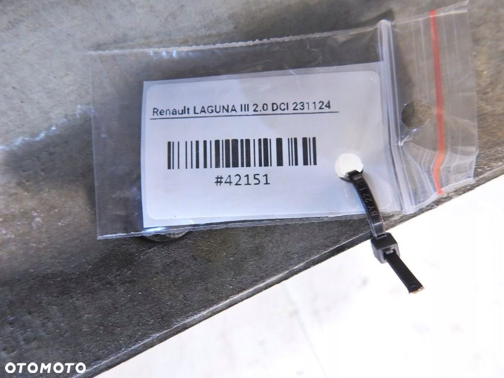 WÓZEK SANKI PRZÓD RENAULT LAGUNA III 2.0 DCI - 4