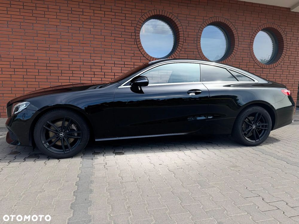 Mercedes-Benz Klasa E 200 9G-TRONIC - 4