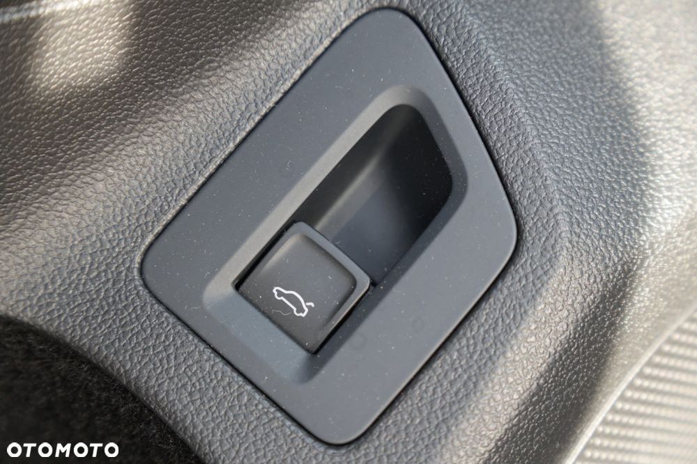 Volkswagen Passat 2.0 TDI BMT Highline DSG7 - 14