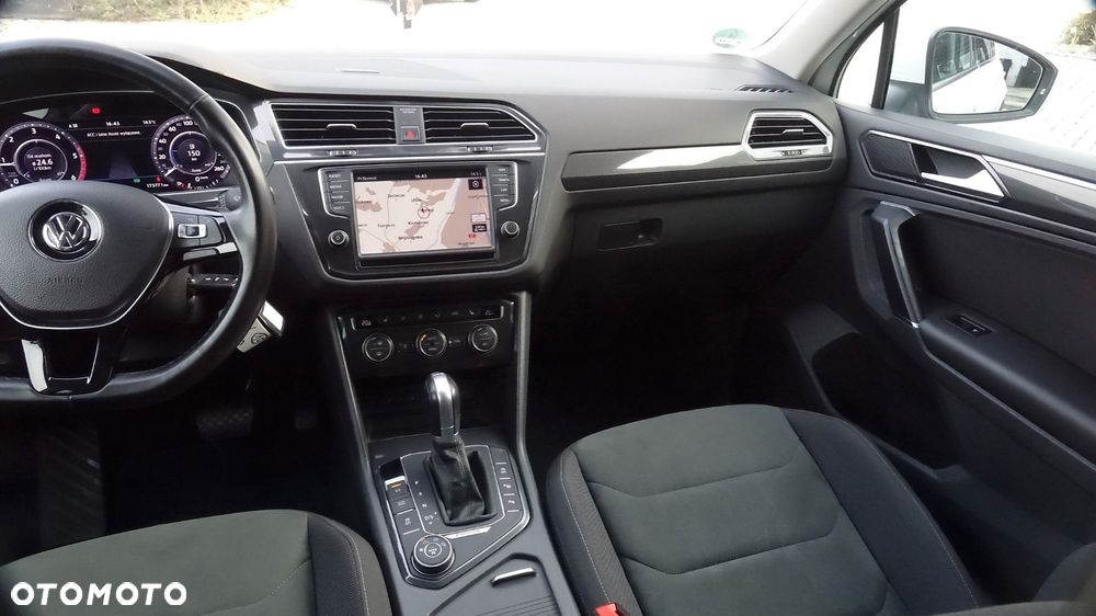 Volkswagen Tiguan - 31