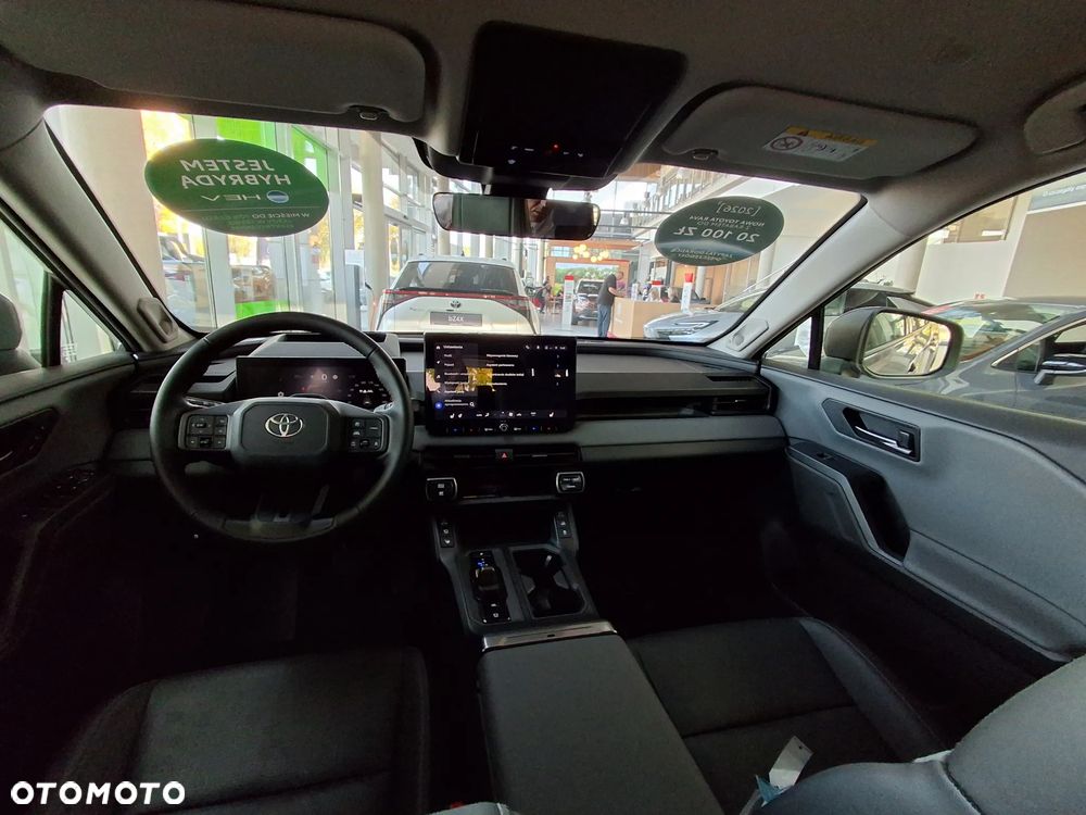 Toyota RAV4 - 22