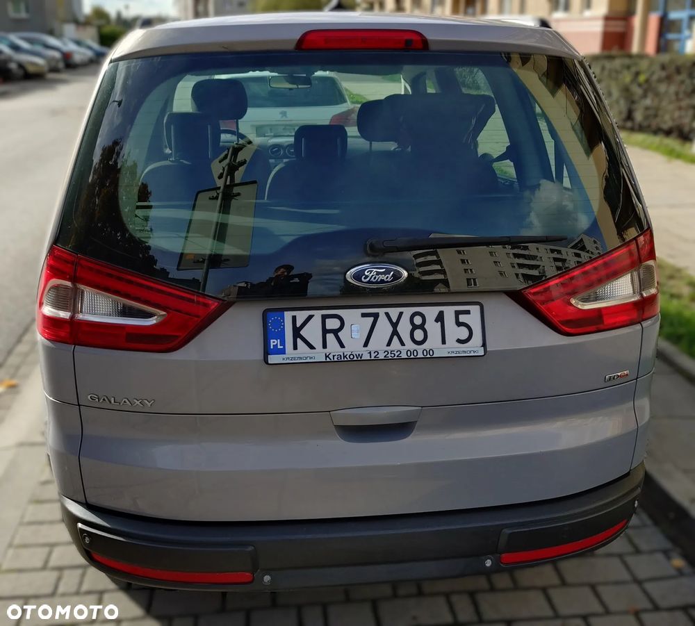 Ford Galaxy 2.0 TDCi Trend - 16