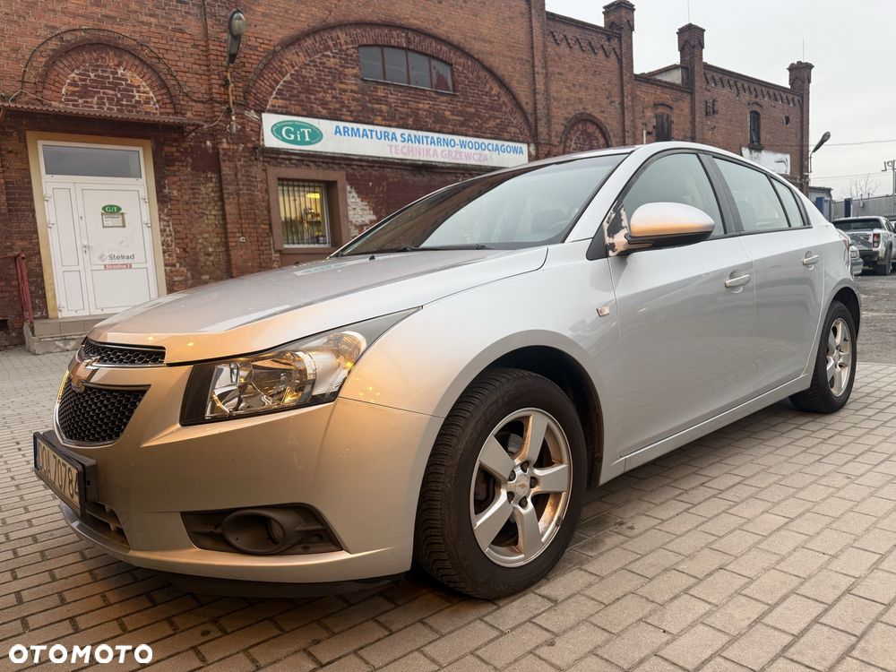 Chevrolet Cruze - 3