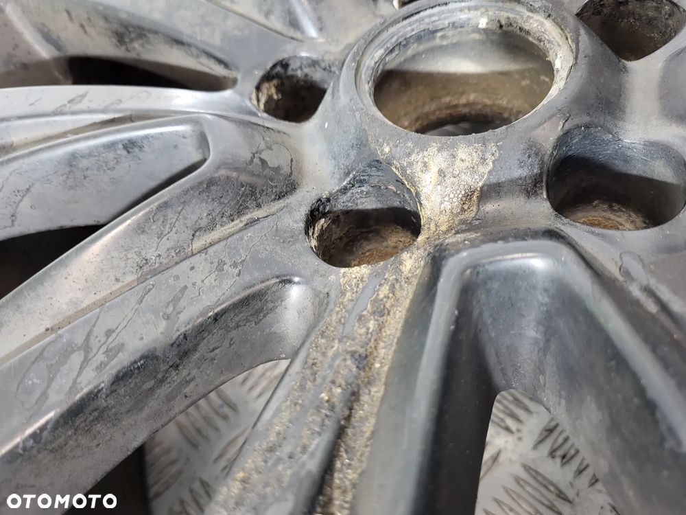 VW Amarok Felga Aluminiowa 18 5X120 - 12