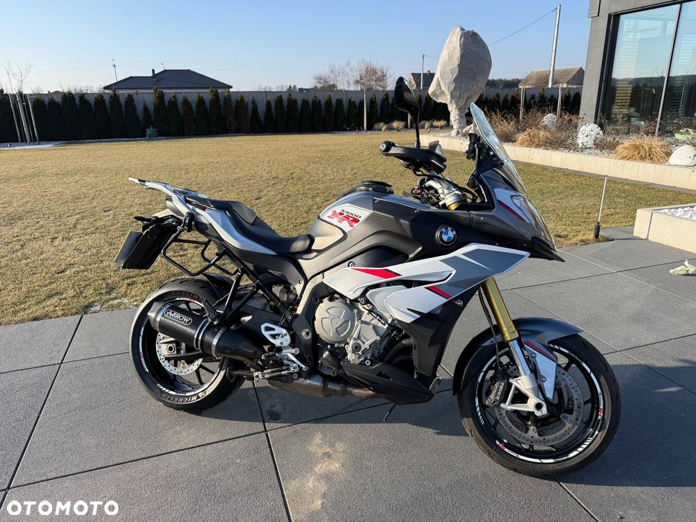 BMW XR - 3