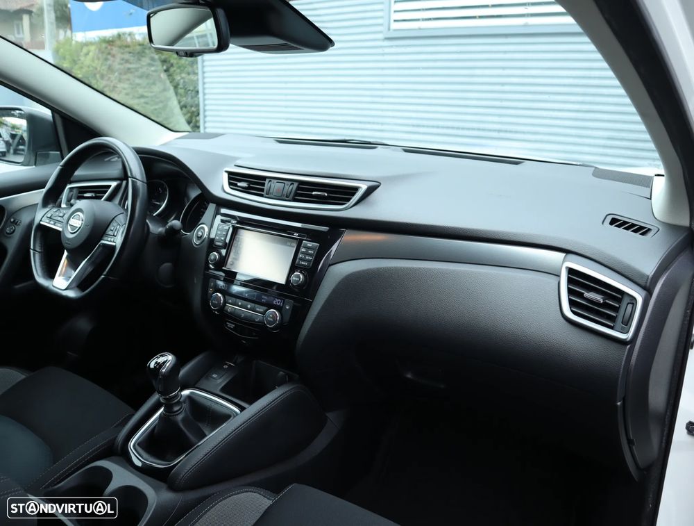 Nissan Qashqai 1.5 dCi N-Connecta - 5