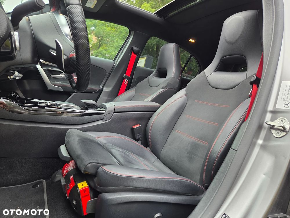 Mercedes-Benz Klasa A 35 AMG 4-Matic 7G-DCT - 17