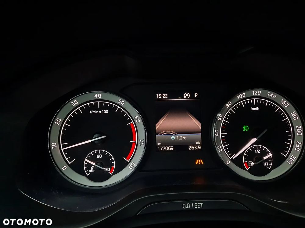 Skoda Kodiaq 2.0 TSI 4x4 Sportline DSG - 32