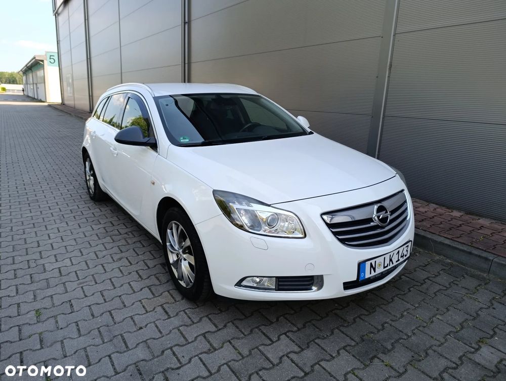 Opel Insignia 1.6 T Cosmo - 3