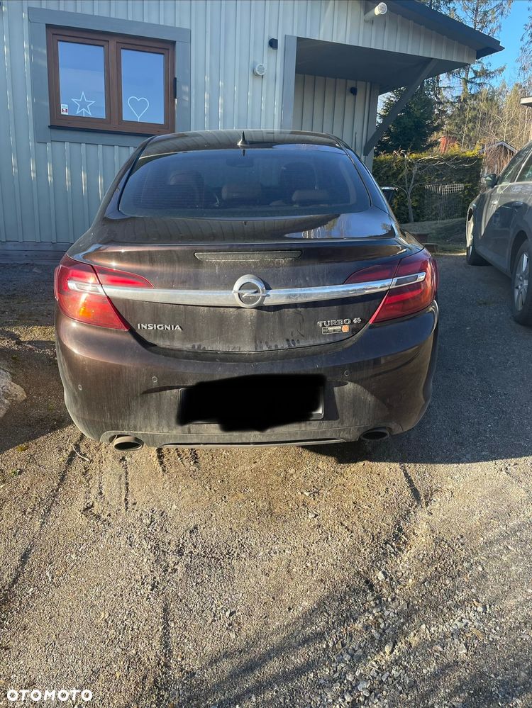 Opel Insignia 2.0 T Cosmo 4x4 - 3