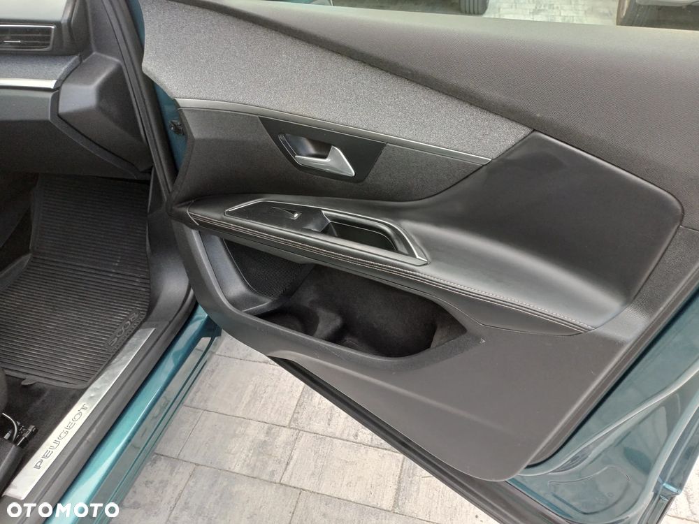 Peugeot 5008 - 25