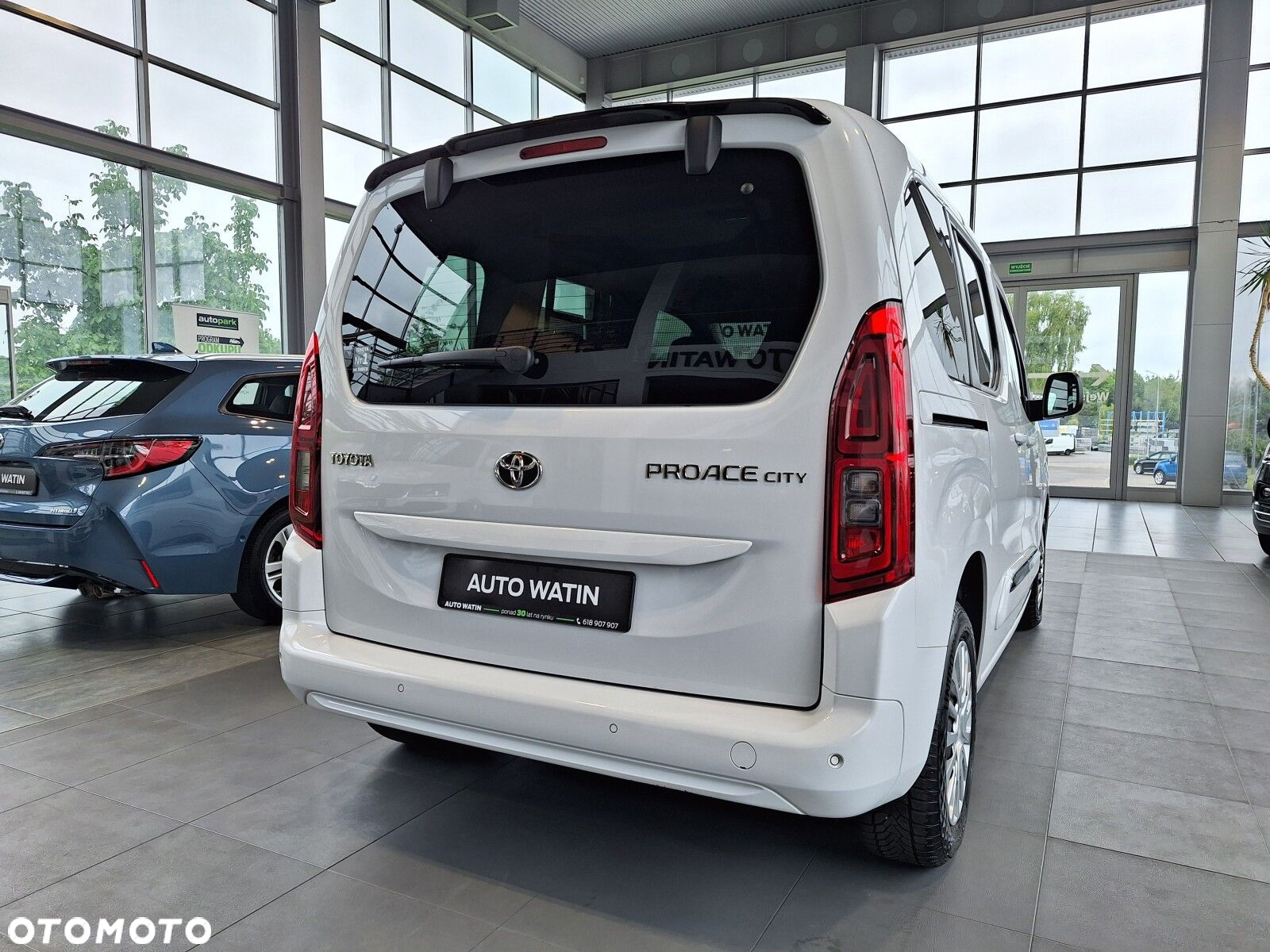 Toyota Proace City Verso 1.5 D-4D Business - 11