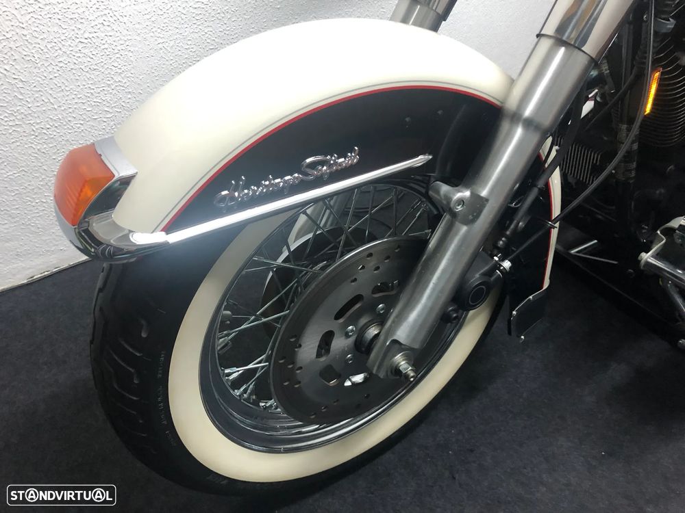 Harley-Davidson FLST FLSTN HERITAGE SOFTAIL NOSTALGIA - 11