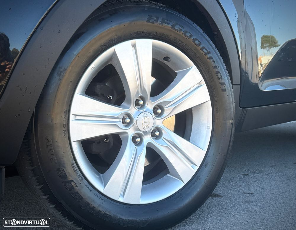 Kia Sportage 1.7 CRDi ISG LX - 10