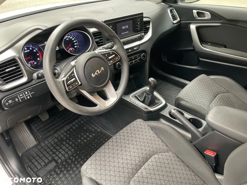 Kia Ceed 1.0 T-GDI S - 10