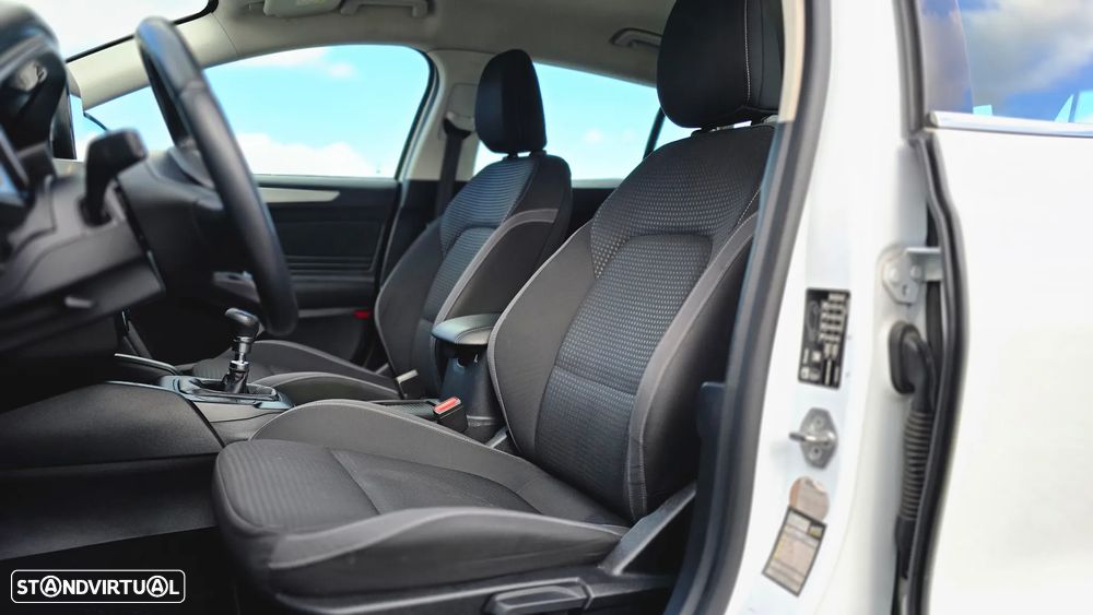 Ford Focus SW 1.5 EcoBlue S&S ACTIVE STYLE - 5