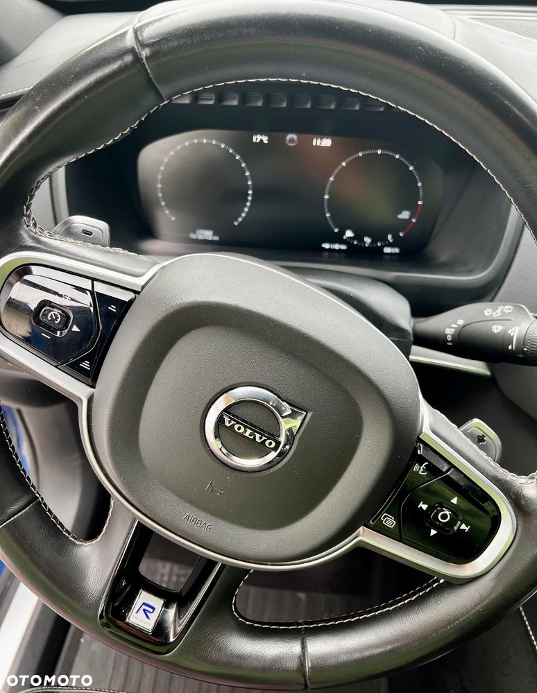 Volvo XC 90 B5 D AWD R-Design - 12