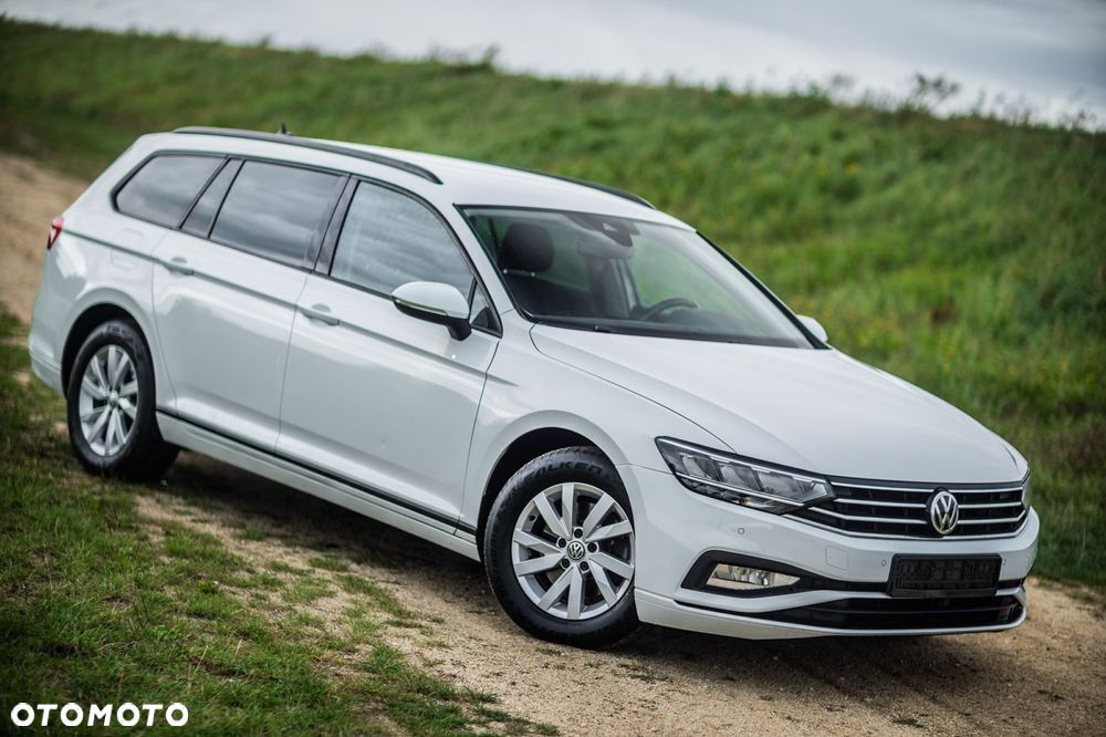Volkswagen Passat 2.0 TDI SCR DSG Comfortline - 11