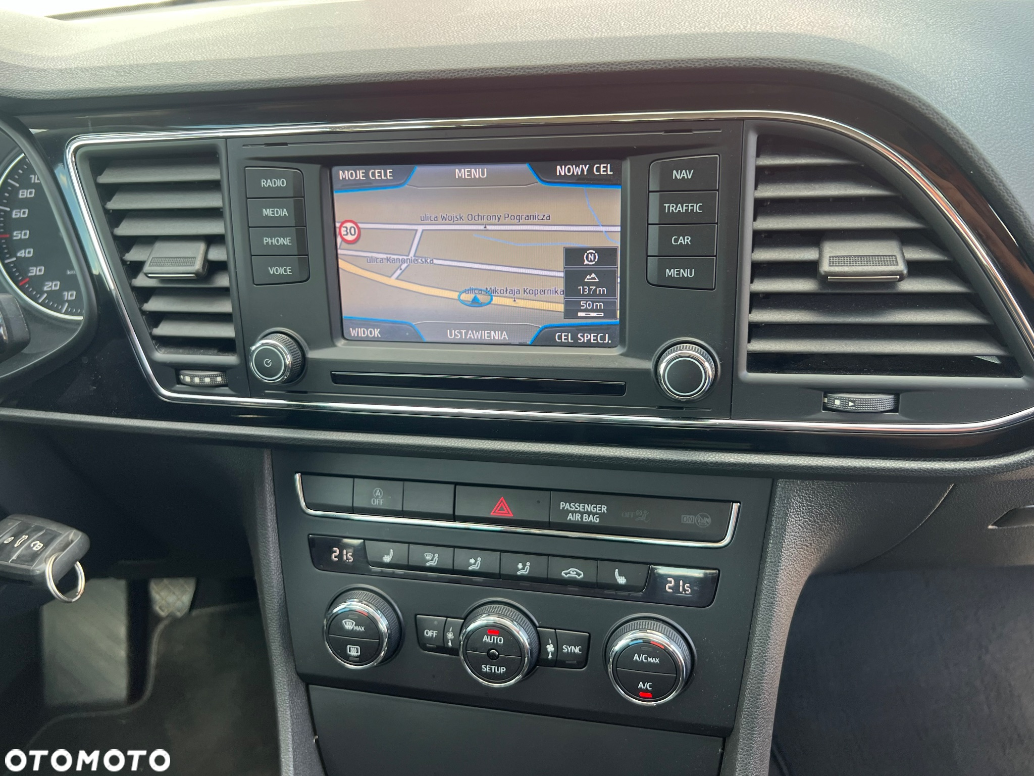 Seat Leon 2.0 TDI DPF Ecomotive Style - 13