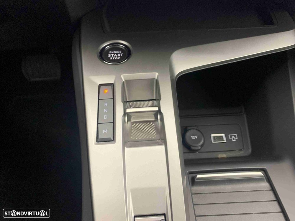 Peugeot 308 1.5 BlueHDi Allure EAT8 - 18