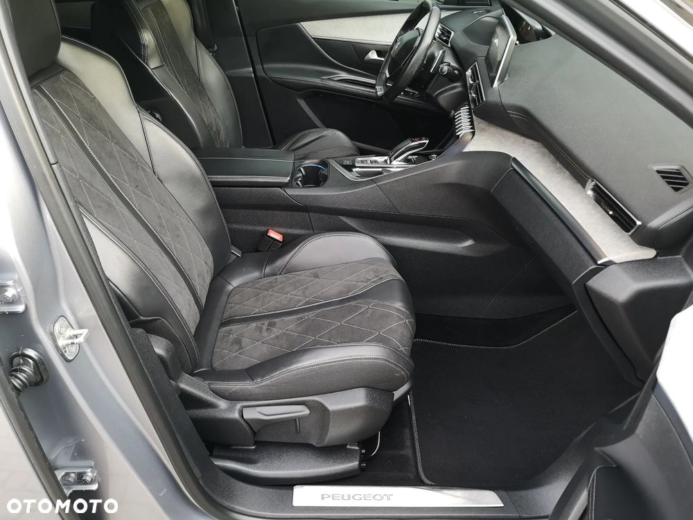 Peugeot 5008 2.0 BlueHDI GT S&S EAT6 - 28