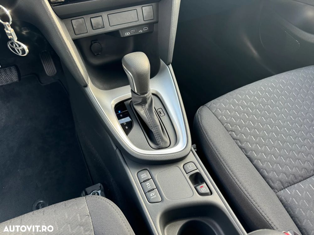 Toyota Yaris Cross 1.5 VVT-i HSD 116 4x2 HEV Active - 18