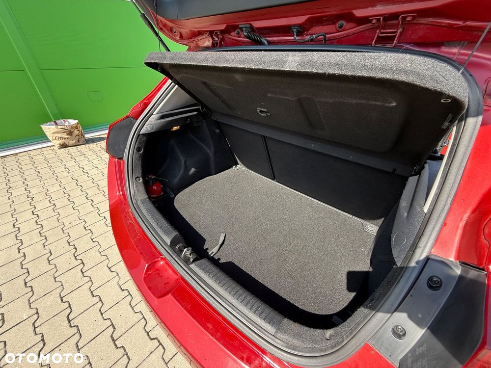 Kia Ceed 1.6 GDI L Business Line - 10