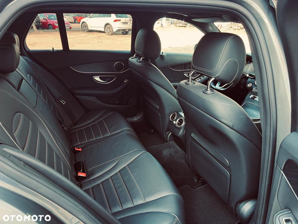 Mercedes-Benz Klasa C 220 d 4MATIC 9G-TRONIC - 13