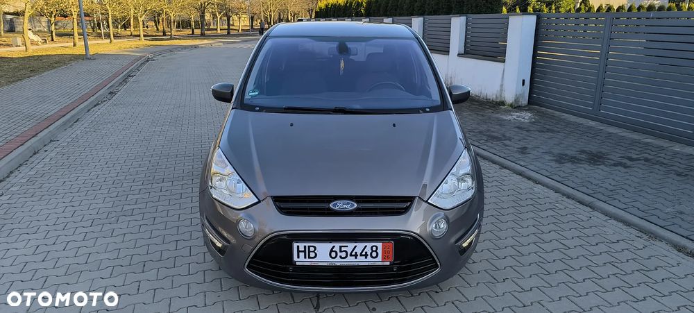 Ford S-Max 2.0 TDCi DPF Titanium - 25