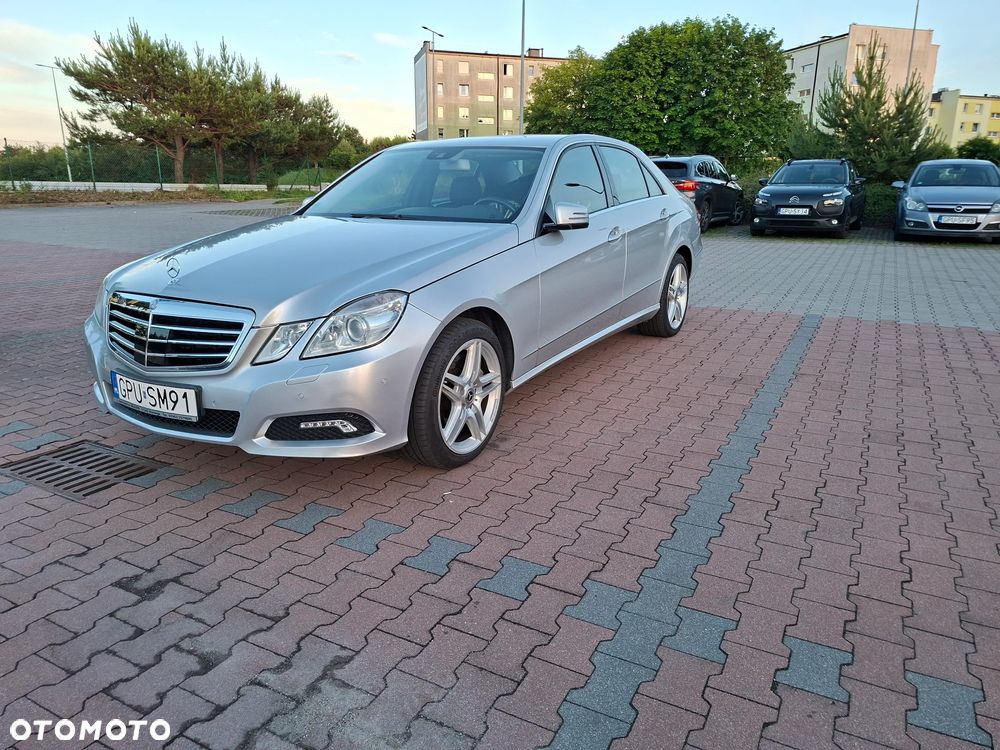 Mercedes-Benz Klasa E 500 7G-TRONIC Avantgarde - 11