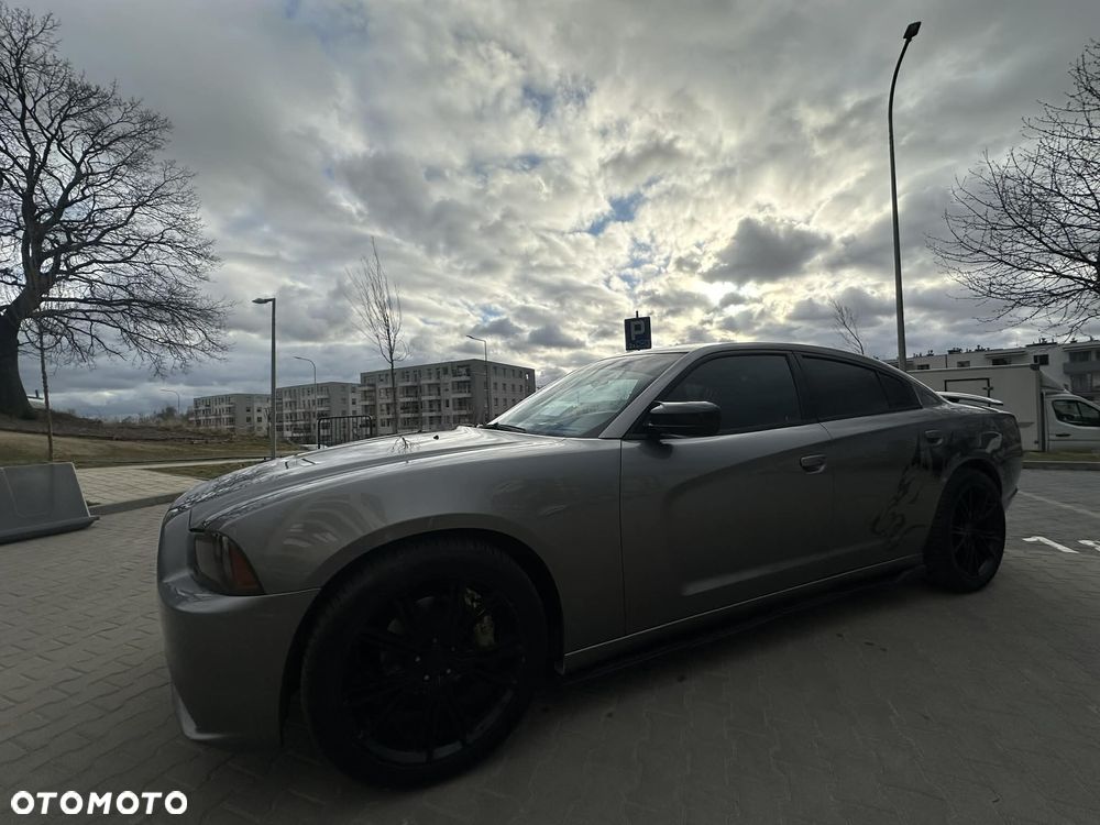 Dodge Charger - 6