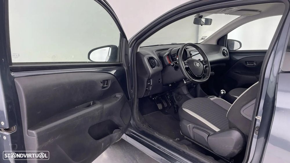 Toyota Aygo X - 22