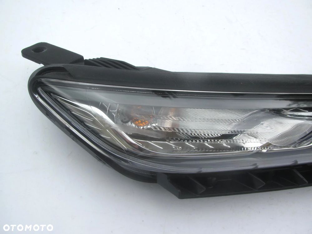 HYUNDAI KONA 2017 - reflektor LED DRL ORYGINAŁ - 8