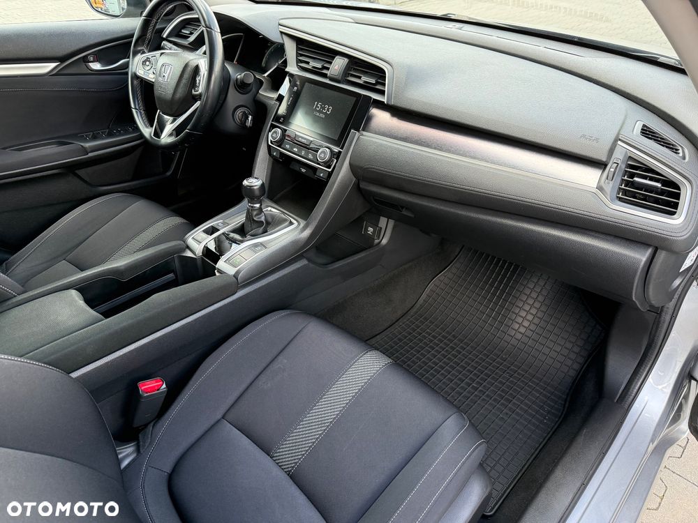 Honda Civic 1.5 T Elegance - 28