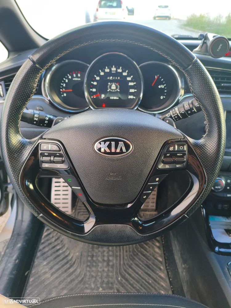 Kia Ceed SW 1.6 CRDi GT Line 7DCT - 13