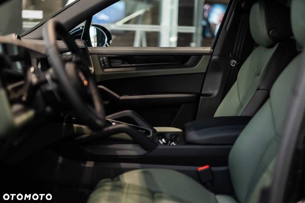 Porsche Cayenne Black Edition - 29