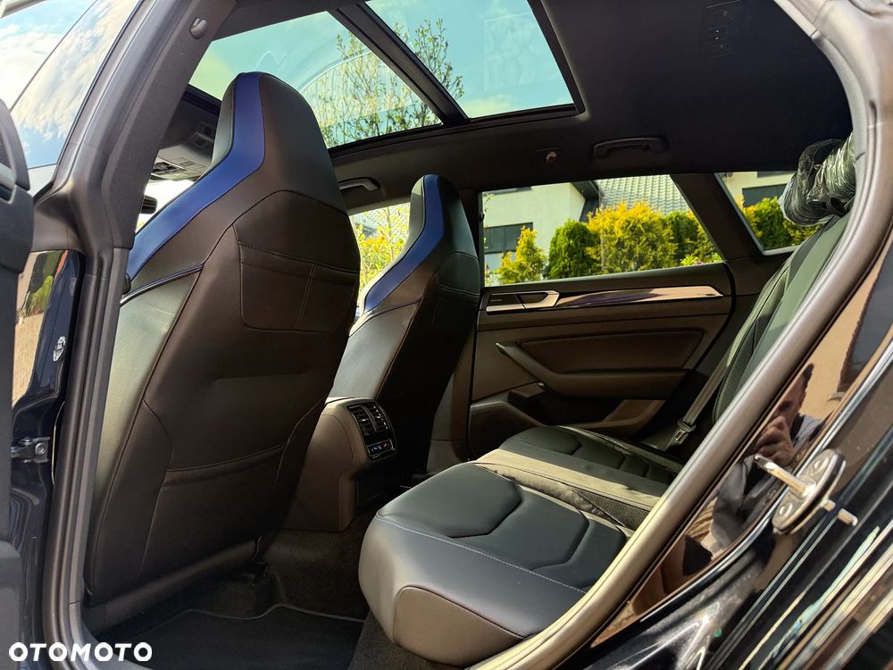 Volkswagen Arteon 2.0 TSI 4Motion R DSG - 29