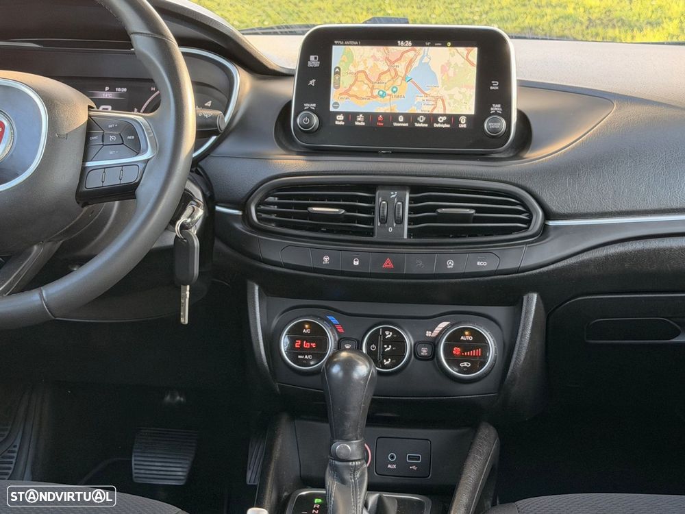 Fiat Tipo Station Wagon 1.6 M-Jet Lounge J17 DCT - 19