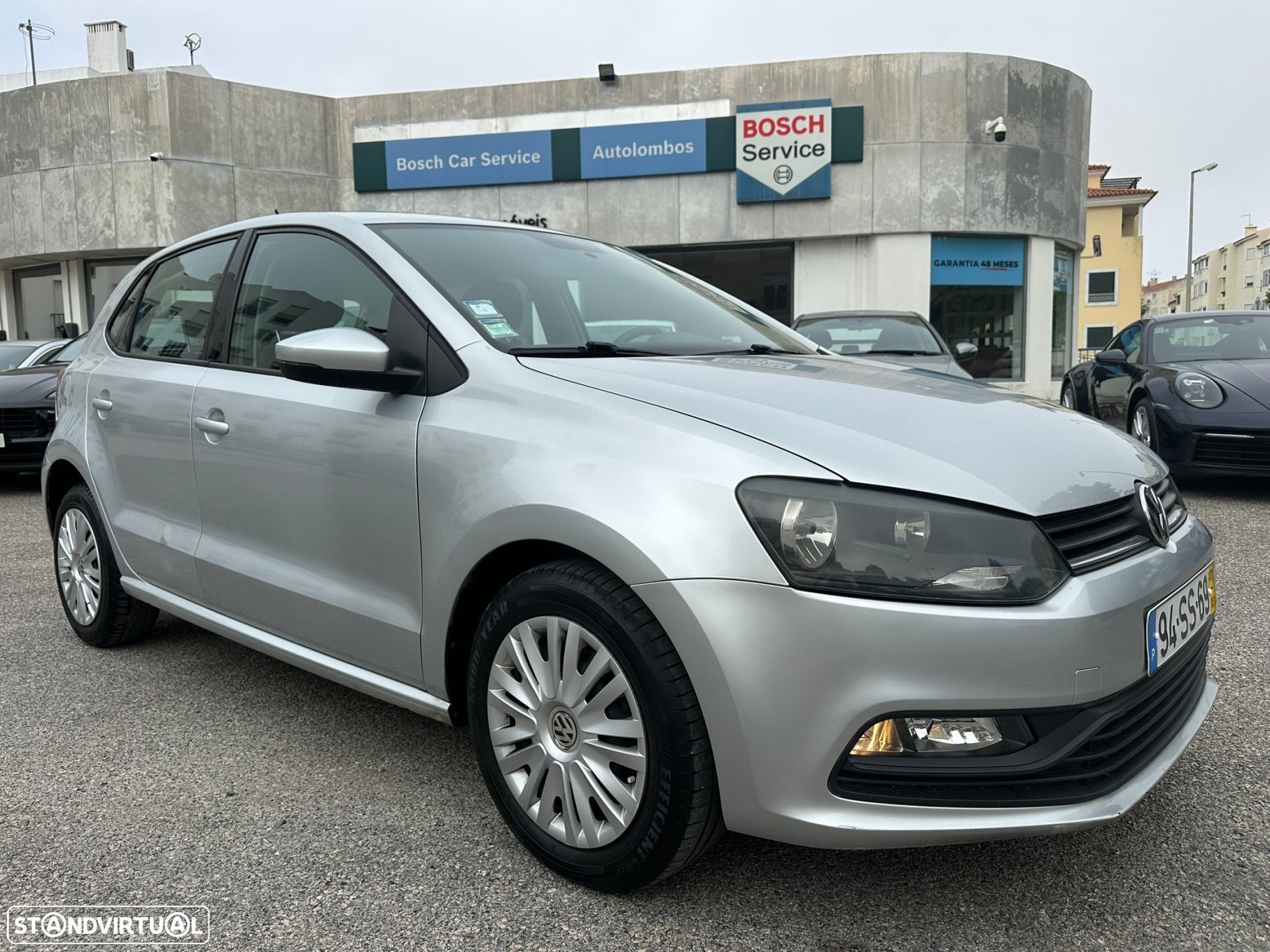 VW Polo 1.0 Trendline - 1