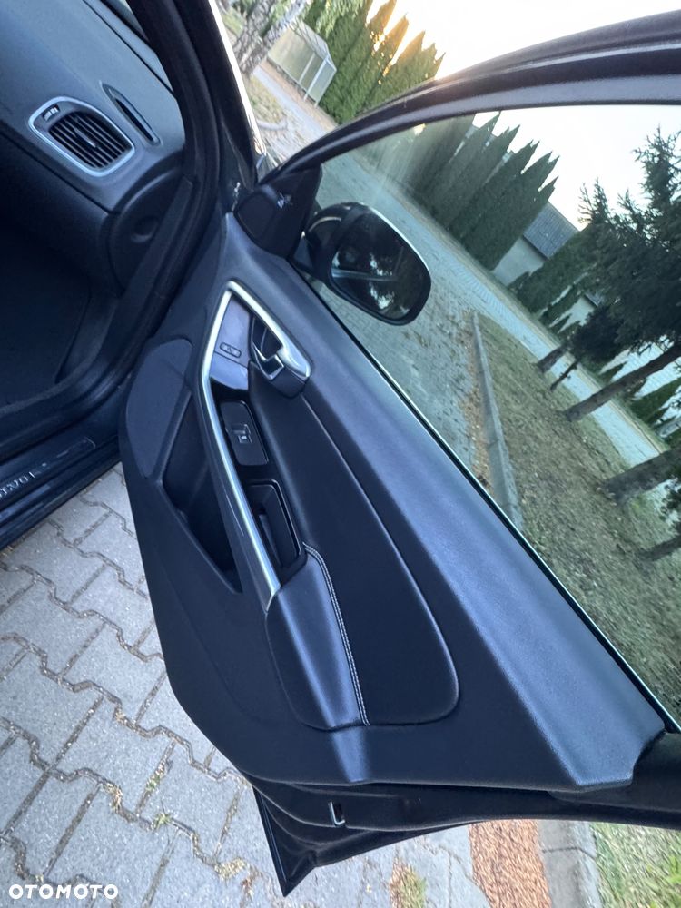 Volvo V60 - 21
