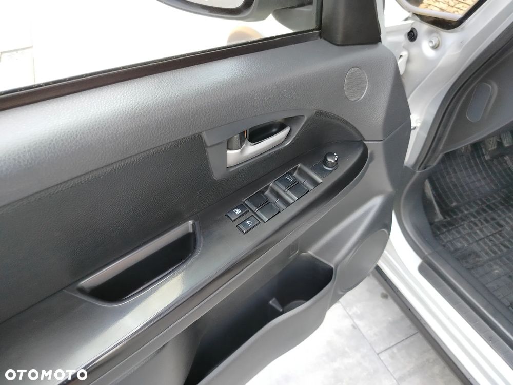 Fiat Sedici 1.6 16V 4x4 Luxury - 14