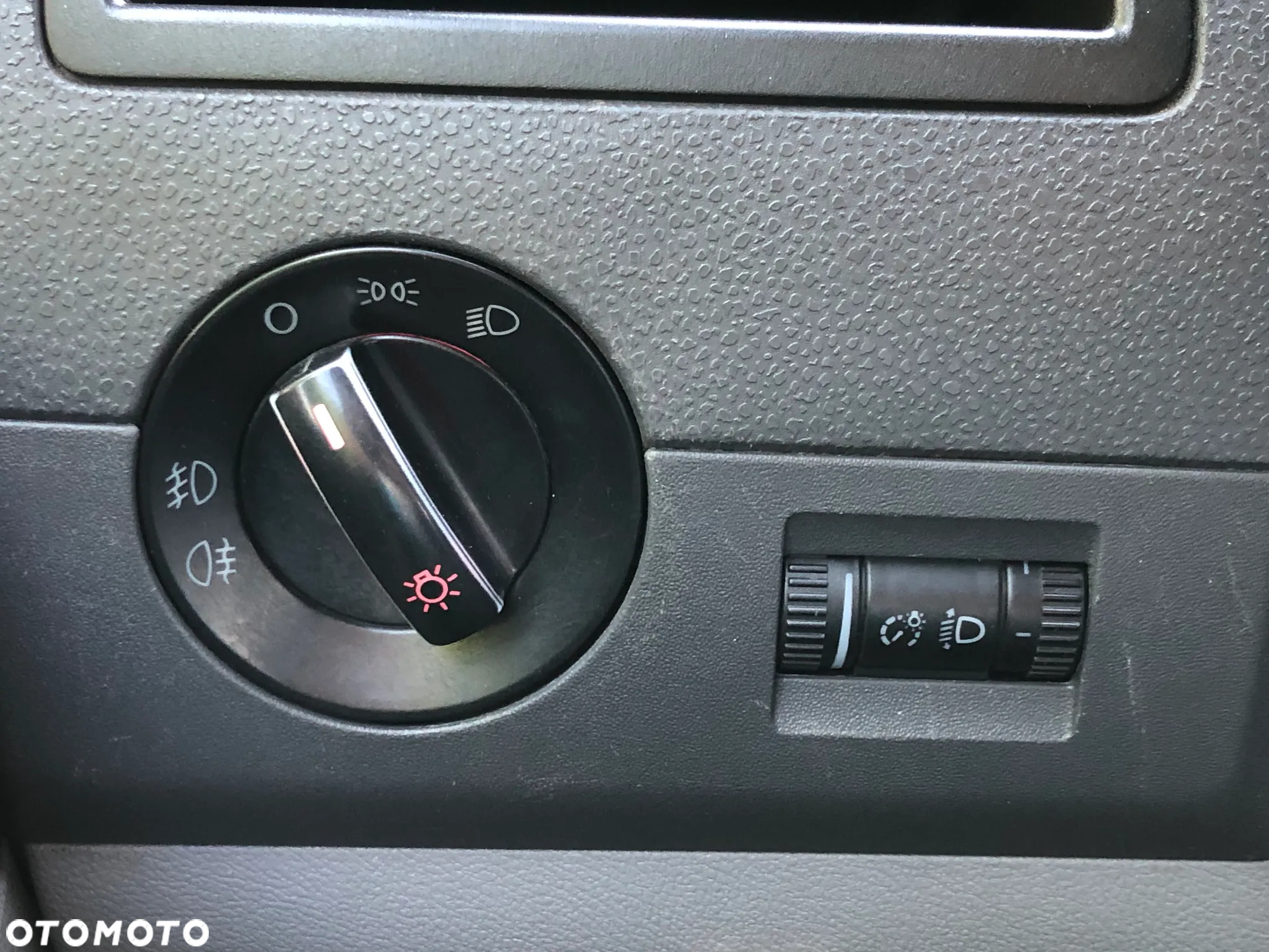Volkswagen Transporter - 22