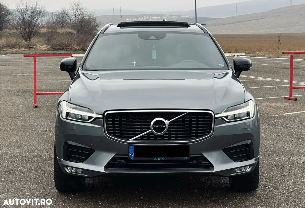 Volvo XC 60 B5 MHEV AWD R-Design - 3