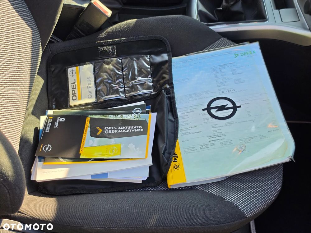 Opel Astra - 26